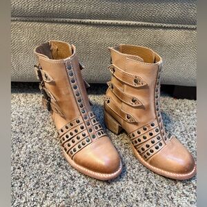 Freebird Tan Citadel Size 6
